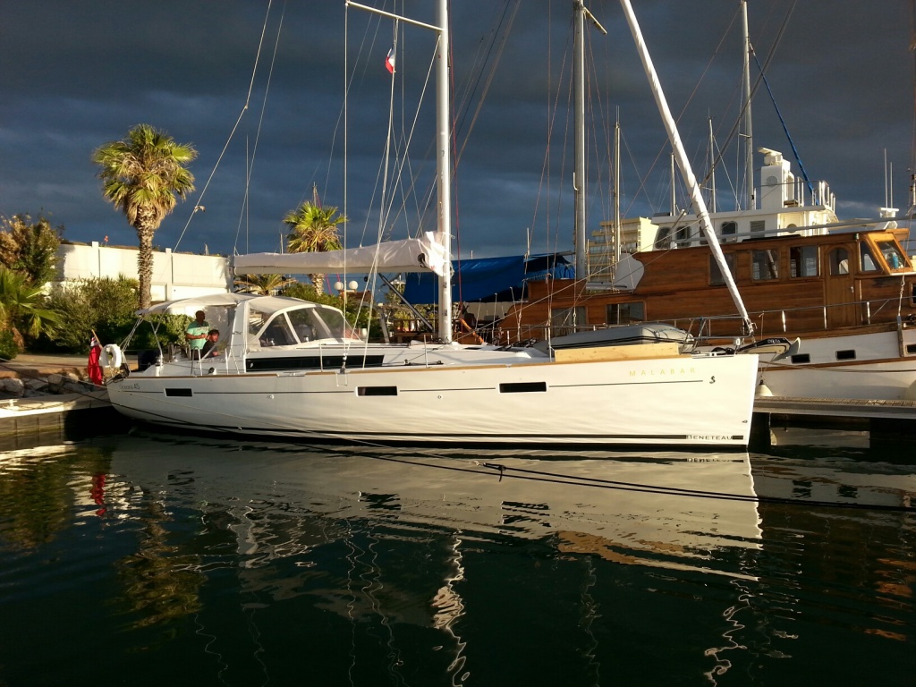 Welcome Oceanis 45 charter yacht Malabar - Perfect Sailing